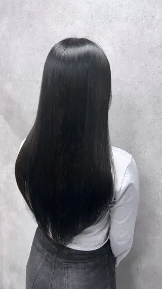 ロング 水田仁 【美髪髪質改善】のヘアスタイル