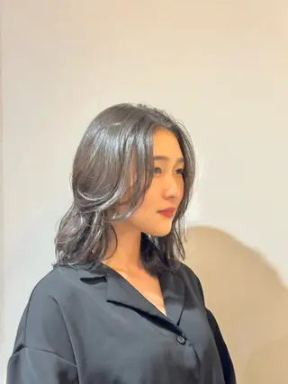 ミディアム ✂︎cadre✂︎ 🪶かまだれいし🪶のヘアスタイル