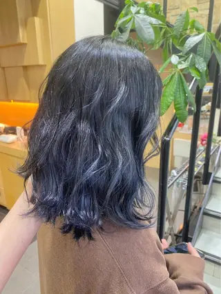 セミロング 艶髪カラー🫧 髪質改善🪽萩原のヘアスタイル