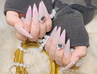 ネイル 伊原 羽美のネイルデザイン