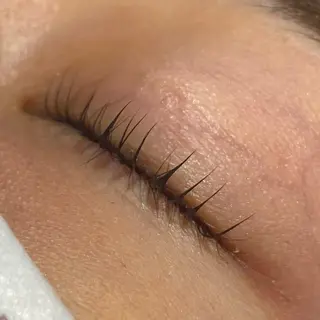 マツエク・マツパ メンズパーマ眉毛 特化アユム🔥のヘアスタイル