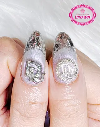 ネイル CROWN プライベートサロンのネイルデザイン