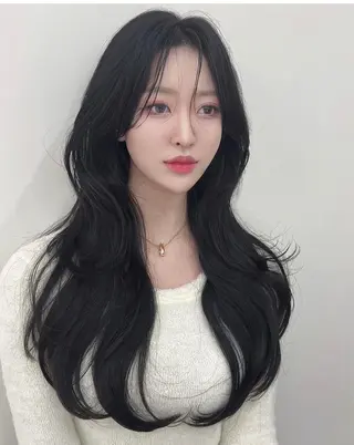 ロング カラー 縮毛矯正×髪質改善 小笠原大樹のヘアスタイル