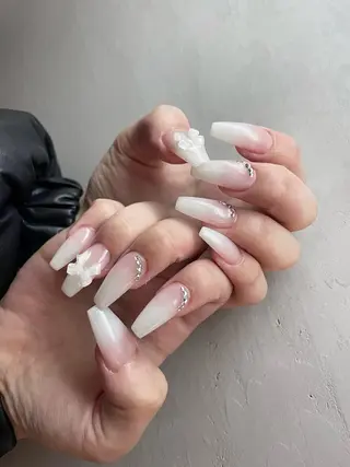 ネイル solu nail所属・碇 千波のネイルデザイン