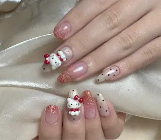 ネイル LR.ONE リナのネイルデザイン