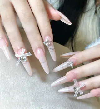 ネイル D-BEAUTY Nailsalonのネイルデザイン