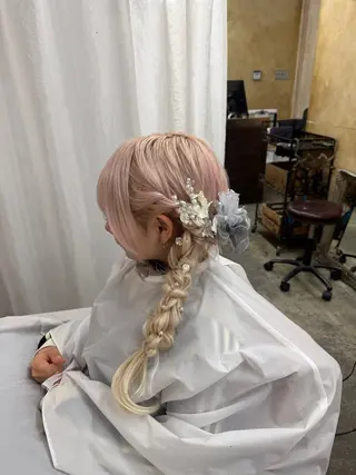 ロング ともざねゆか UniQ/岡山駅のヘアスタイル