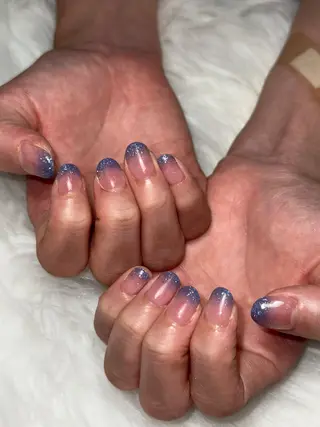 ネイル Momoka 🍑🎀のネイルデザイン