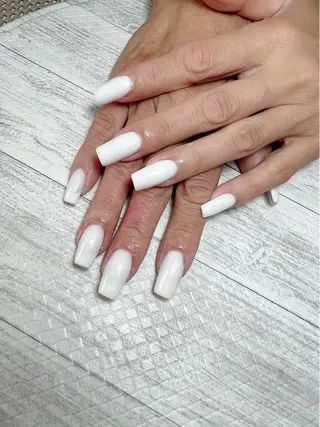 ネイル シェヌネイル JURAのネイルデザイン