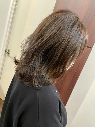 ミディアム TotalBeautysalonCURE所属・CURE 朱梨のネイルデザイン