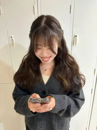 ロング velua yumekaのヘアスタイル