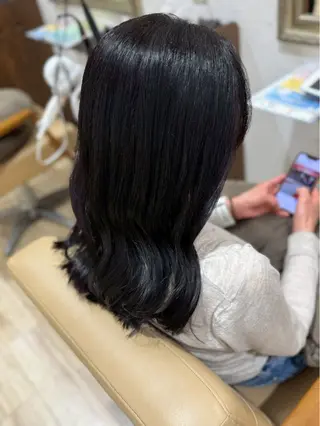 セミロング 三輪 あおいのヘアスタイル