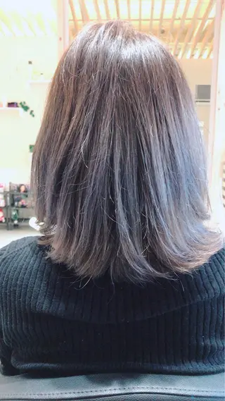 セミロング カラー 関口 友行のヘアスタイル