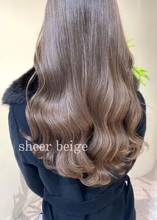 ロング カラー clomus所属・YUKA艶髪 🌸寛ぎ部屋のヘアスタイル