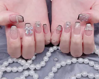 ネイル She   Nail所属・ISA_ BELLAのネイルデザイン