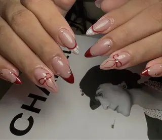 ネイル ネイリスト ハンのネイルデザイン