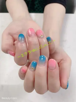 ネイル ネイルサロンエクラ 🫧Shizukaのネイルデザイン