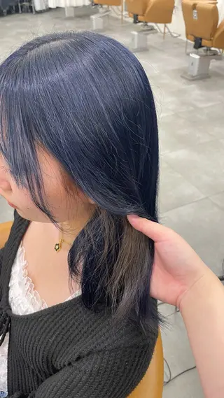 ミディアム 澤田 真凛のヘアスタイル