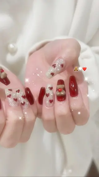 ネイル Kanon 🤍のネイルデザイン