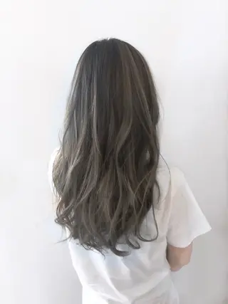 セミロング カラー 髪質改善くすみカラー 🍀/石川大輔のヘアスタイル