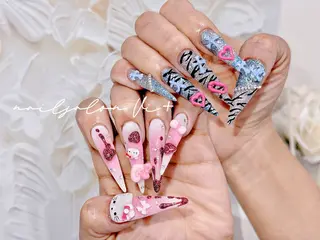 ネイル ✨Nailsalon Vi+✨のネイルデザイン
