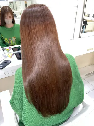 セミロング カラー 20代半ば上質なへア ケア 髪質改善 大西のヘアスタイル