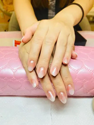 ネイル Nikoネイルサロン中野店所属・merci リカのネイルデザイン