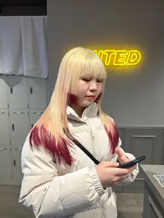 ロング 韓国/トレンド レイヤー【101】のヘアスタイル