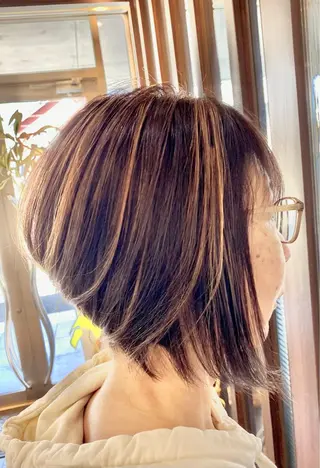 ショート 鈴木 千恵子のヘアスタイル