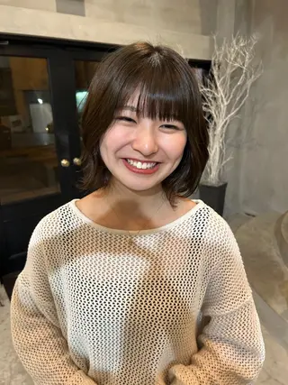 カラー Piu-所属・古澤 芽依のヘアスタイル