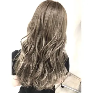 ロング カラー 井上 一平のヘアスタイル