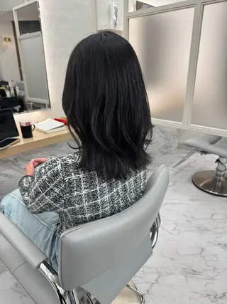 ミディアム カラー 酒井 俊紀のヘアスタイル