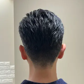 メンズ 石田゛ ですっのヘアスタイル