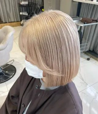 ショート カラー 吉原 愛美のヘアスタイル