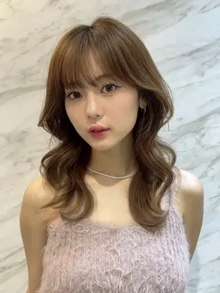 セミロング ハッシュカット/韓国 レイヤー/カハナのヘアスタイル