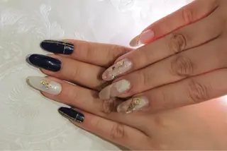 ネイル 透明感カラー💖 Stylist佐藤澪のマツエク・マツパデザイン