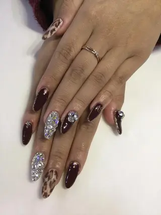 ネイル 💎🐰 saki. m 🐰💎のネイルデザイン