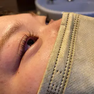 マツエク・マツパ niconail 千歳烏山店所属・niconail 🧣ayu 📍烏山のネイルデザイン