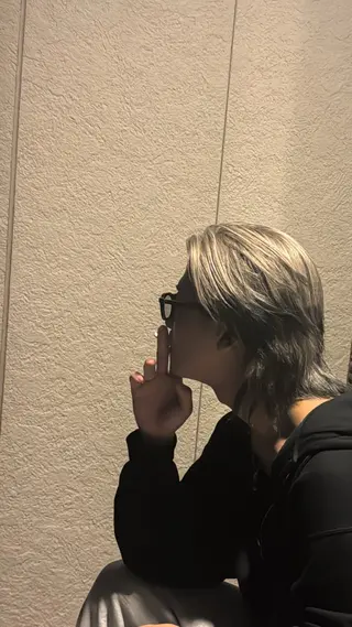 カラー メンズ HANABUSA days所属・HANABUSA ヤスキ/カラーリストのヘアスタイル