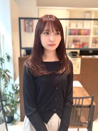 セミロング イヌマル カリンのヘアスタイル