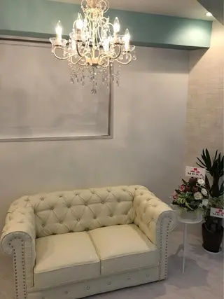 MONA eyelash所属・MONA eyelashのマツエク・マツパデザイン