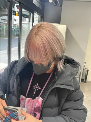 ショート カラー #韓国ハイトーン💓 TOWAのヘアスタイル