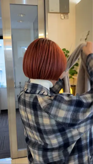 ショート Maho/海外 レイヤー/ハイトーンのヘアスタイル