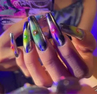 ネイル ONIKA nail 表参道所属・ネイリスト fujiiのネイルデザイン