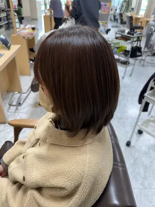 カラー 岡田 桃のマツエク・マツパデザイン