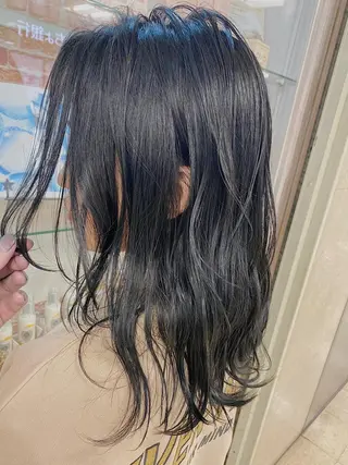 ミディアム カラー 菅村 勇亮のヘアスタイル