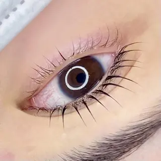 マツエク・マツパ アイブロウ BEMOA eyelash&eyebrow所属・BEMOA 新木 毬のマツエク・マツパデザイン