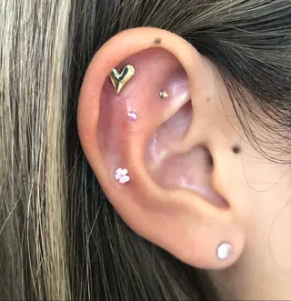 Rizzvie所属・RISAKO HIRATAの眉毛・アイブロウイメージ