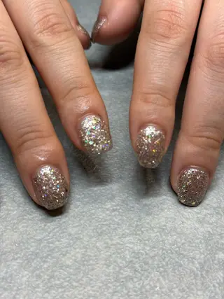 ネイル kiii.__ ✴︎*のネイルデザイン