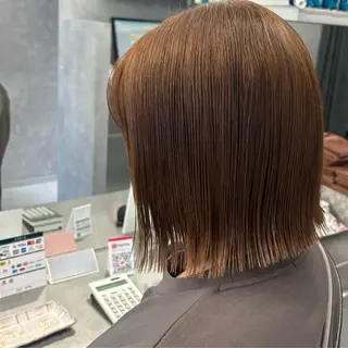 ショート カラー NUMBER_ ユイナのヘアスタイル